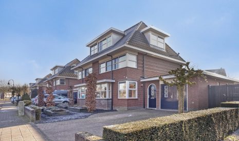 Te koop: Foto Woonhuis aan de Dierdonklaan 100 in Helmond