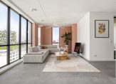 koop  Eindhoven  Torenallee 69-077 – Foto