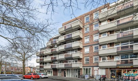 koop  Eindhoven  Pastoor Petersstraat 125 – Hoofdfoto