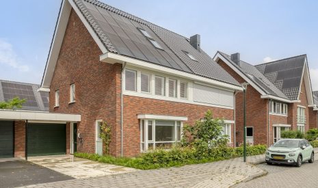 Te koop: Foto Woonhuis aan de Contrabasstraat 3 in Eindhoven