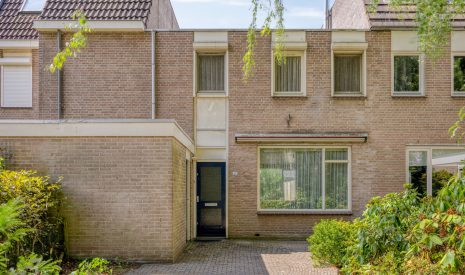 koop  Best  Johan Frisopark 131 – Hoofdfoto